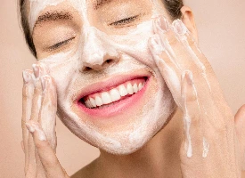 Sabah ve Gece Cilt Bakım Rutini Nasıl Olmalı?